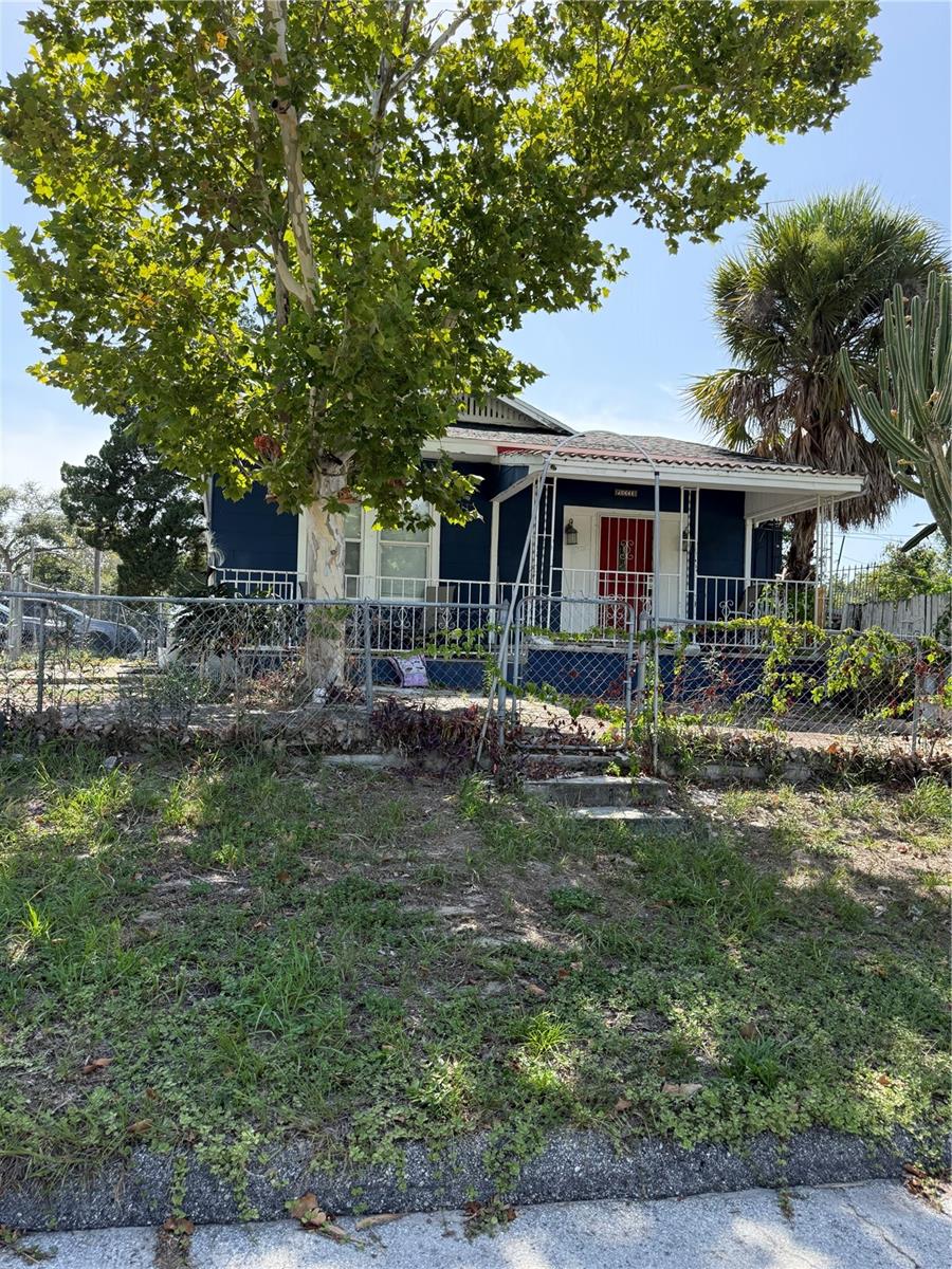 3012 N ALBANY AVE - Photo 1