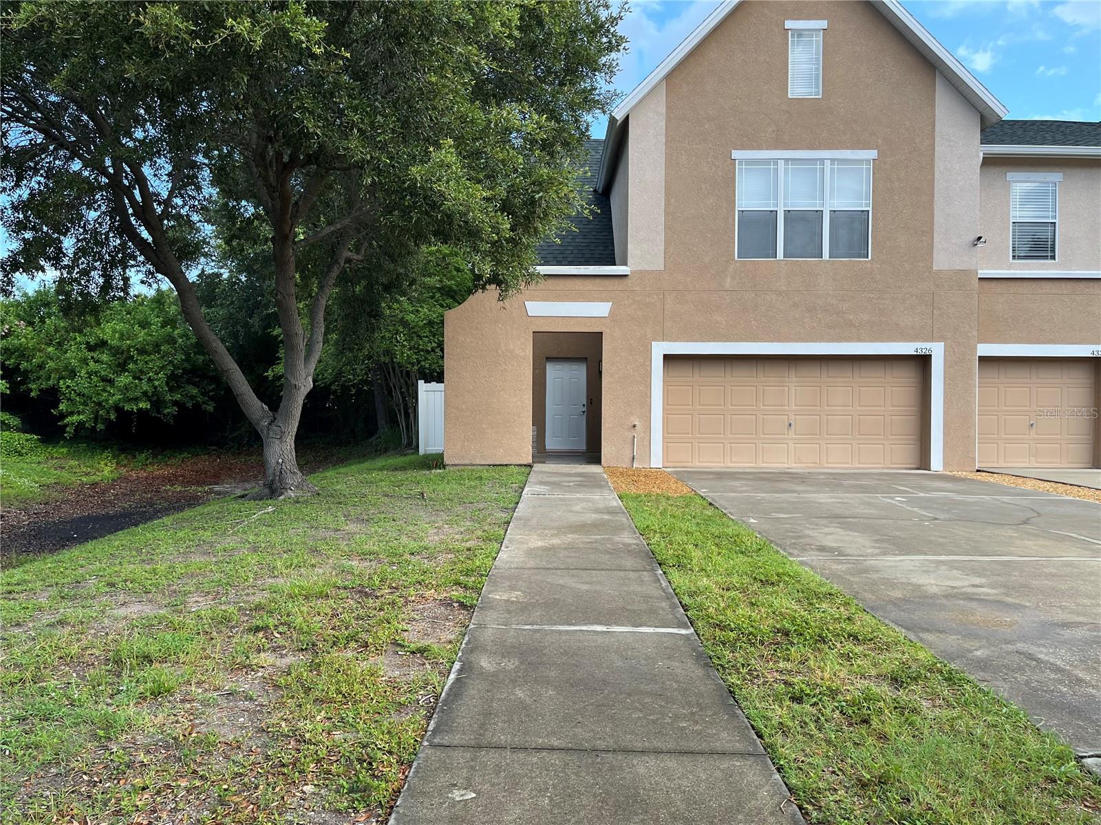 4326 TYLER CIR N - Photo 1