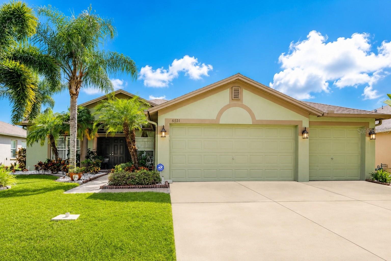 6521 CARRINGTON SKY DR - Photo 1