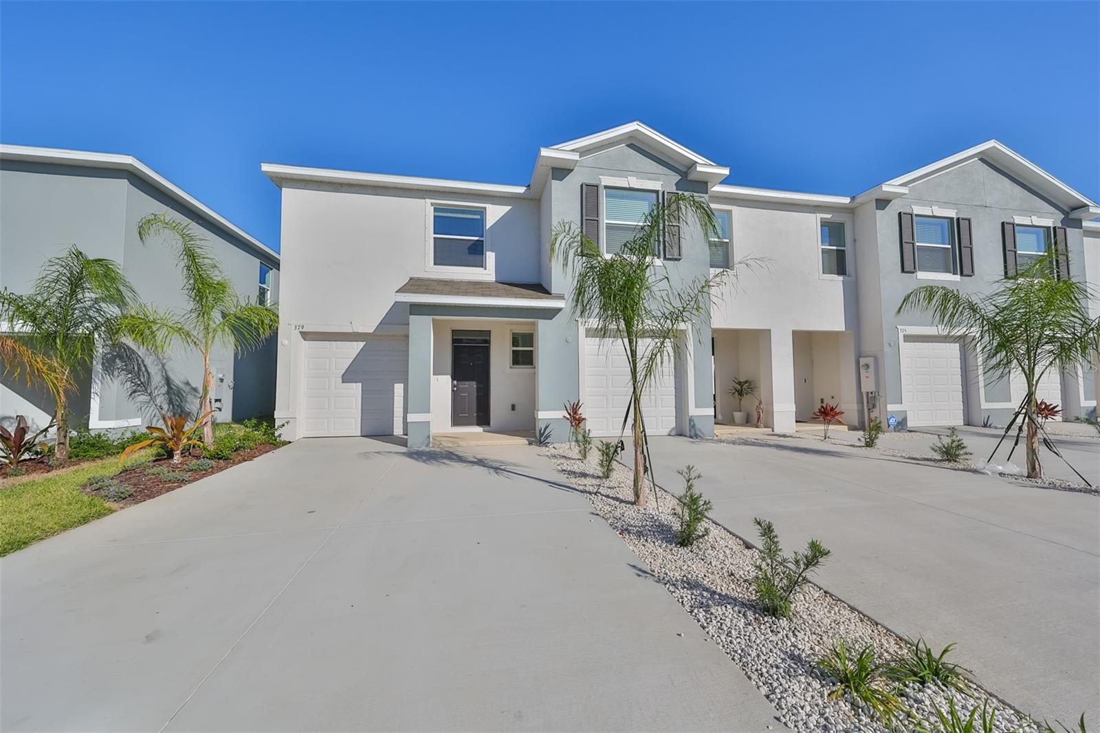 379 MANGROVE SHADE CIR - Photo 1