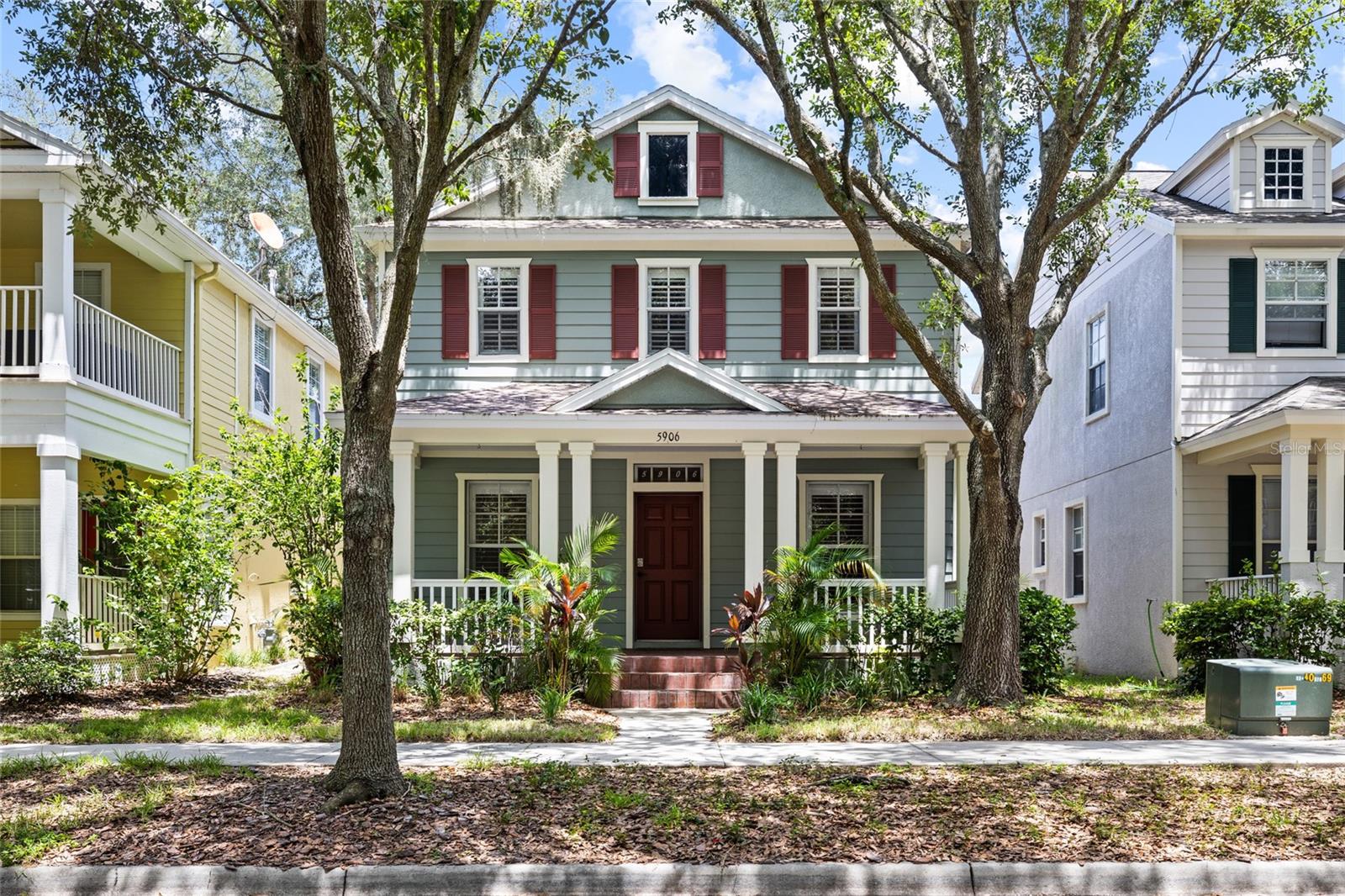5906 BEACONPARK ST - Photo 1