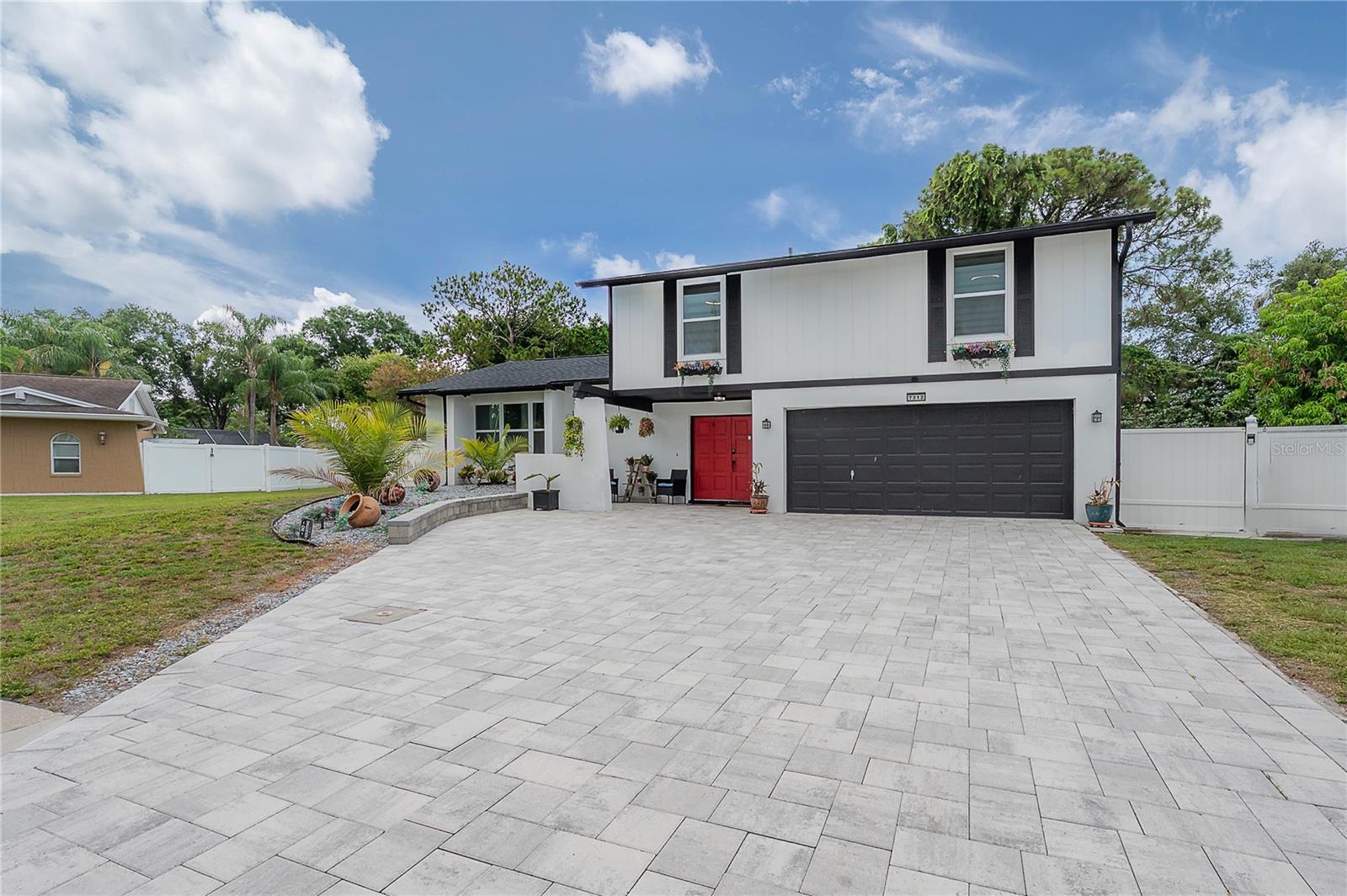 7312 NOVA CIR - Photo 1