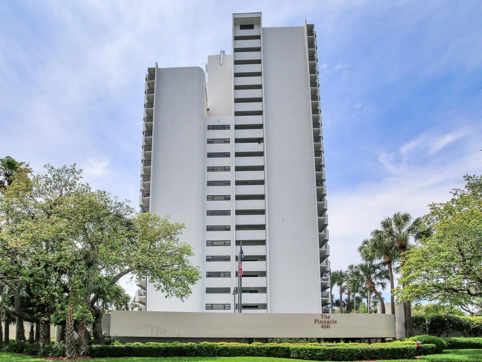 4141 BAYSHORE BLVD #505 - Photo 1