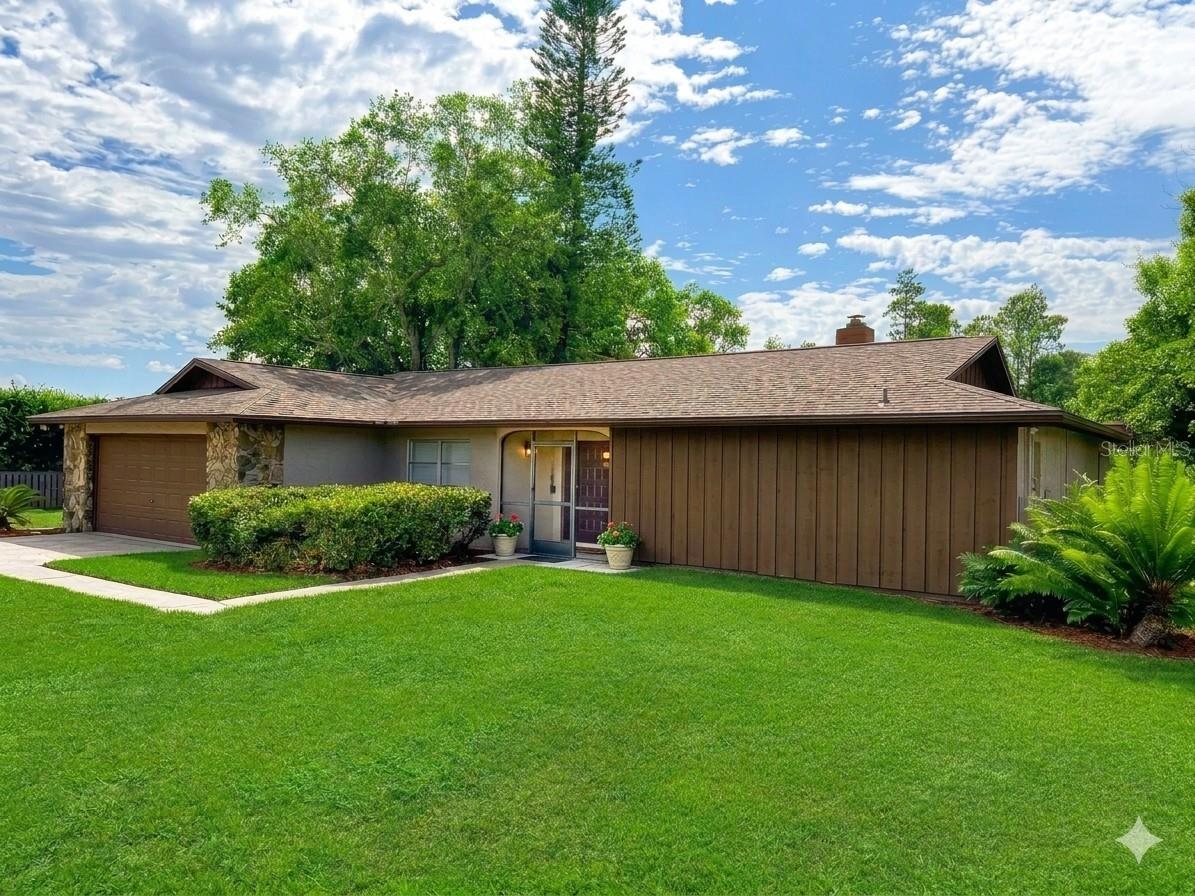 3215 LAKE SAXON DR - Photo 1