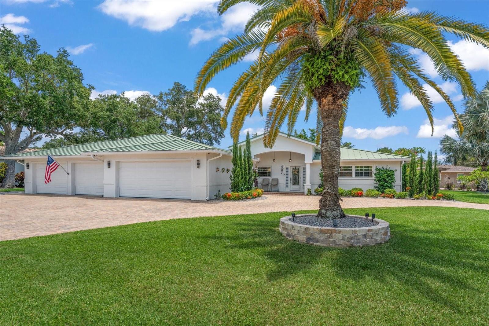407 HARBOR VIEW LN - Photo 1