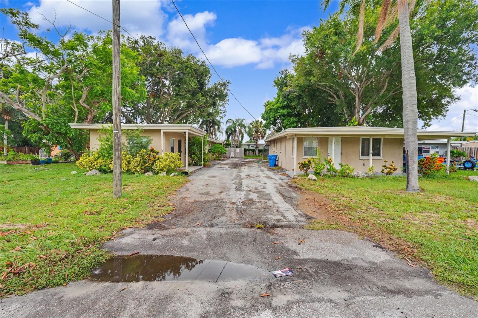 10598 106TH AVE - Photo 1