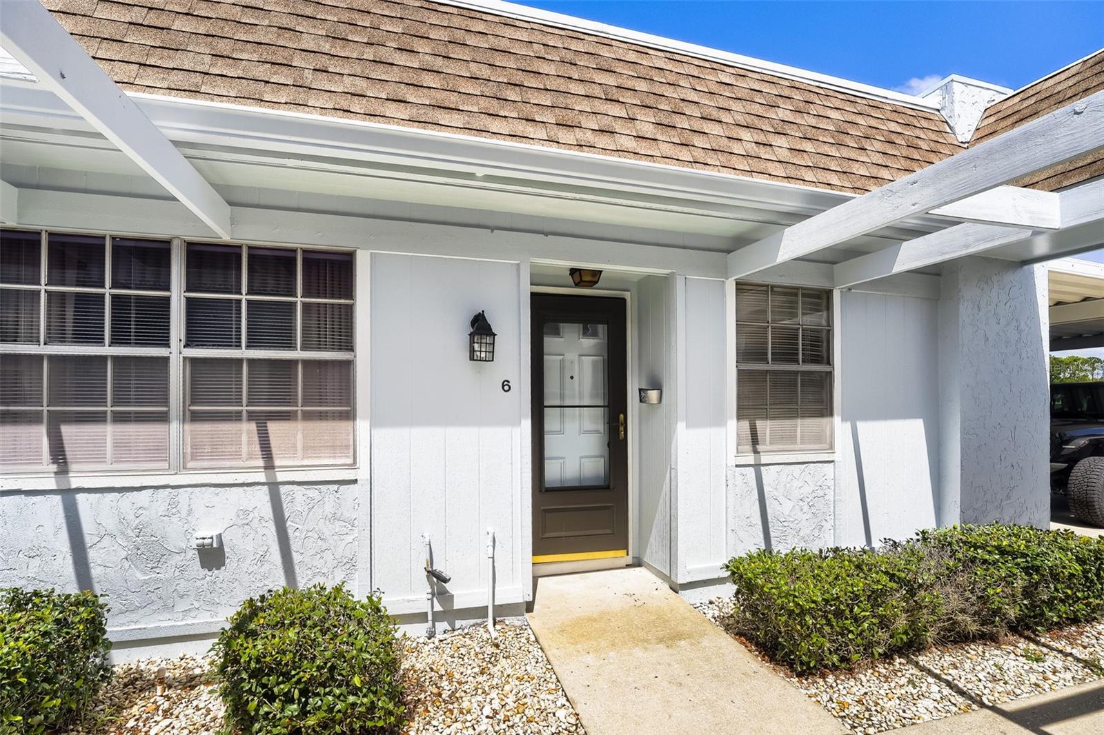 11210 CARRIAGE HILL DR #6 - Photo 1