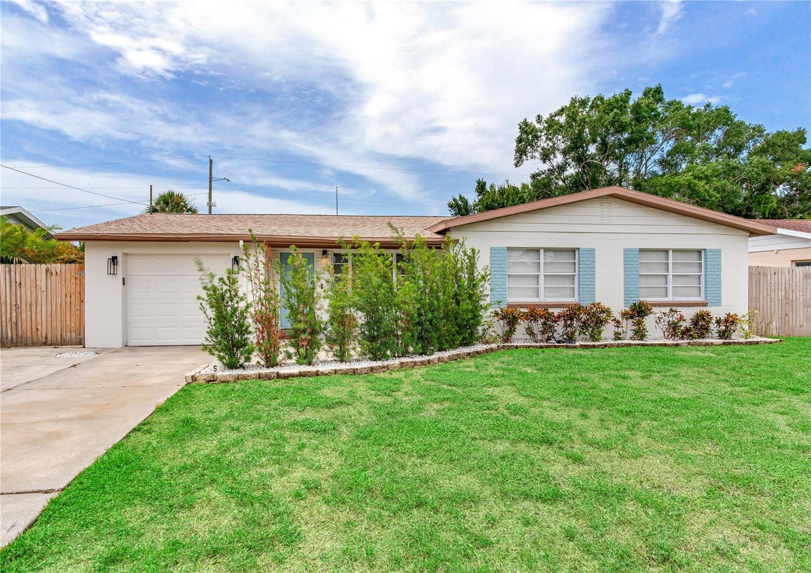 4416 W BAY COURT AVE - Photo 1