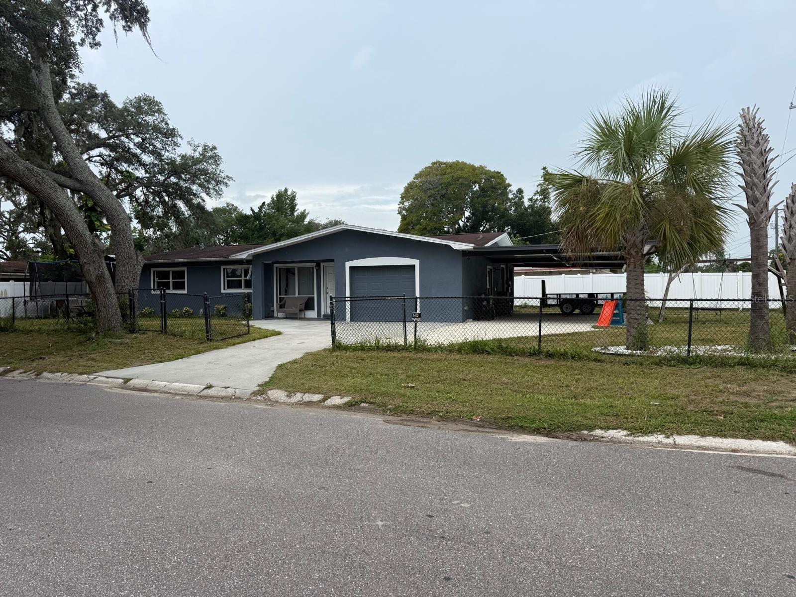 1827 HEATHER AVE - Photo 1