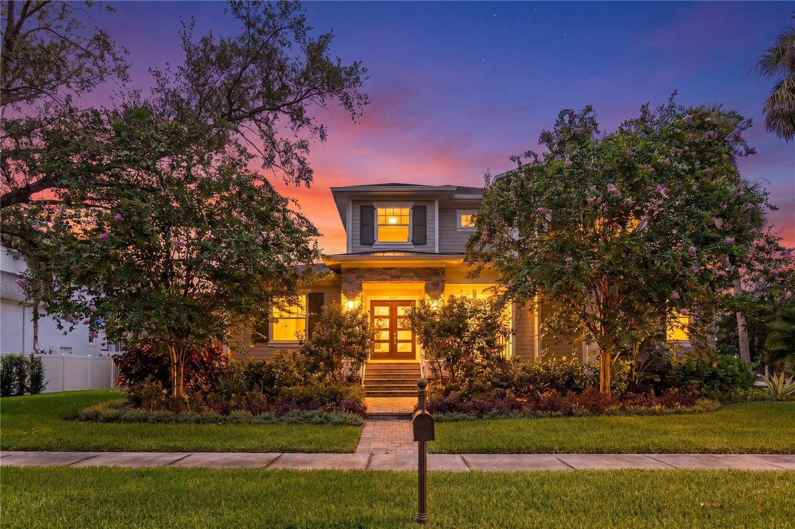 5016 W EVELYN DR - Photo 1