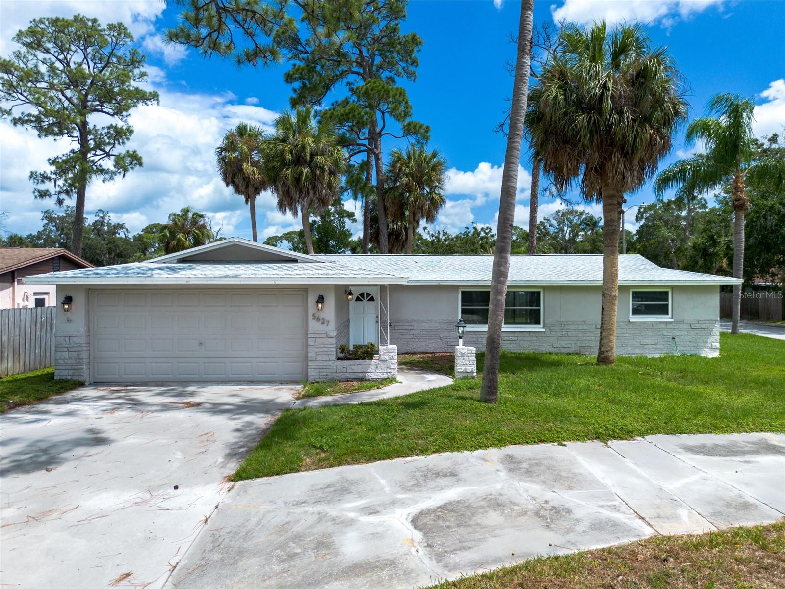 5627 BERLIN DR - Photo 1