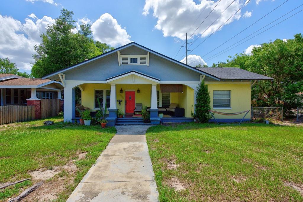 6020 N FLORA VISTA AVE - Photo 1