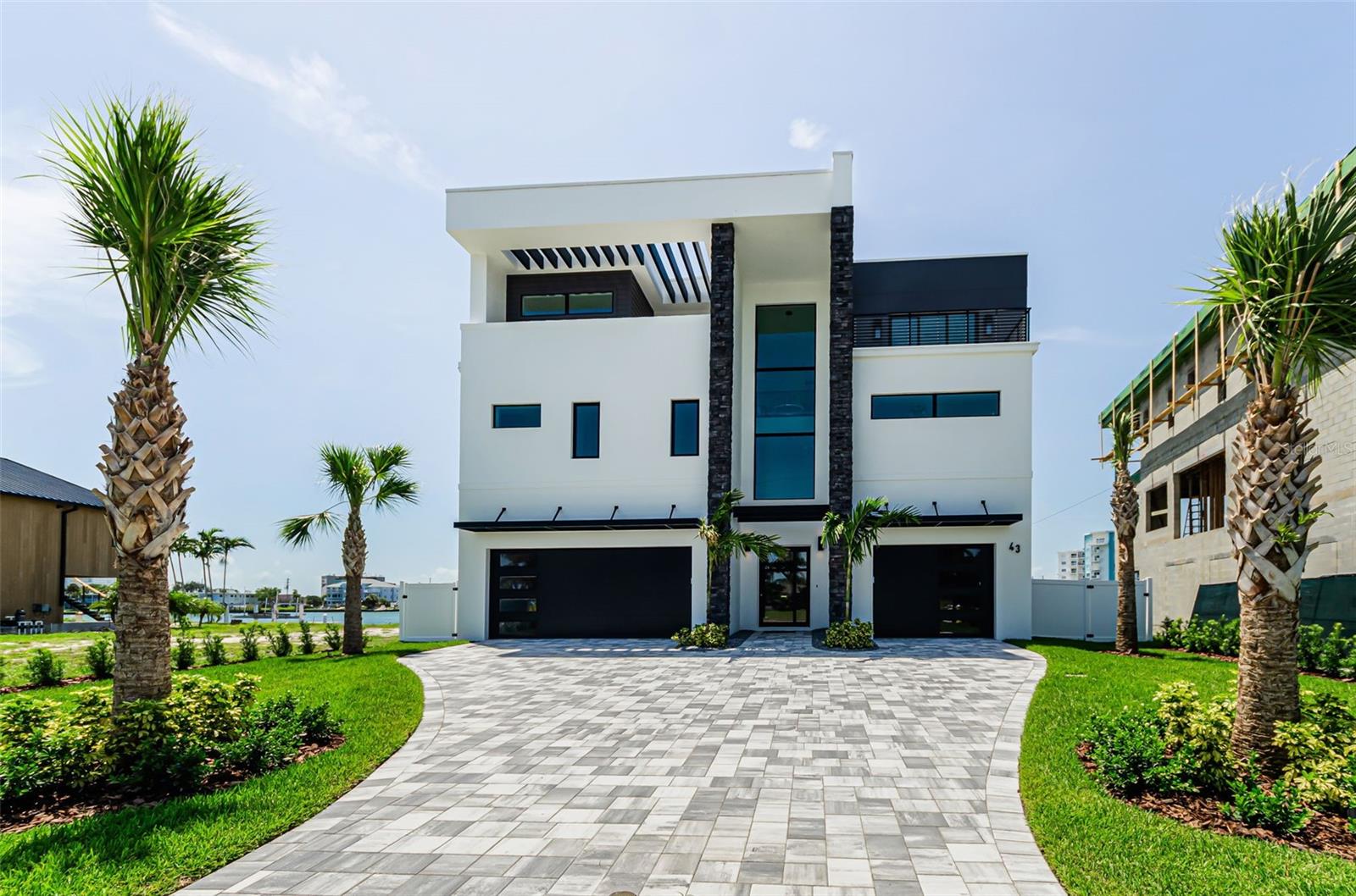 43 DOLPHIN DR - Photo 1