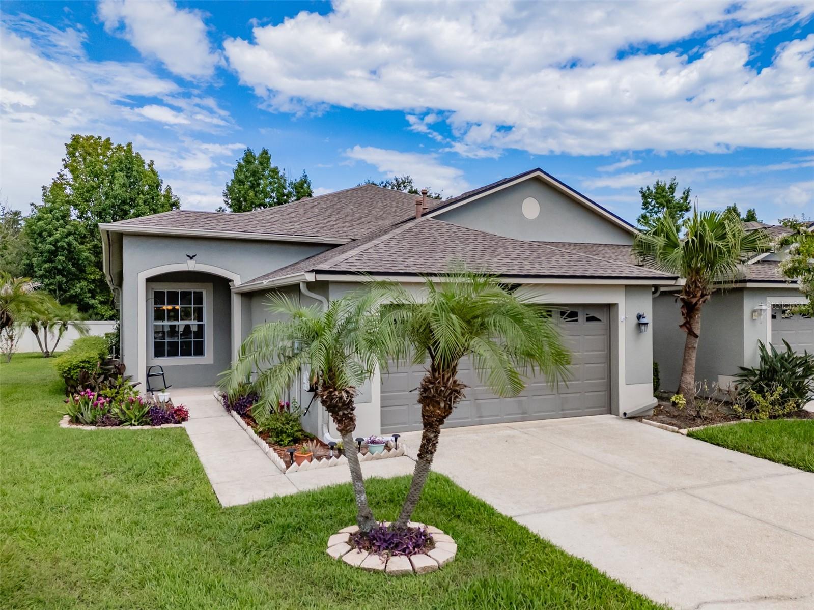 1237 AMBRIDGE DR - Photo 1