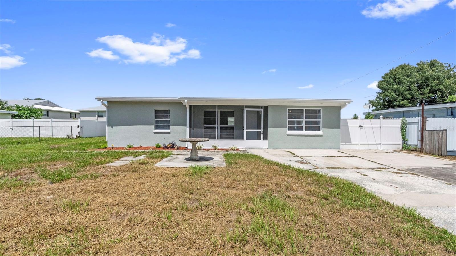 7710 CORAL VINE LN - Photo 1