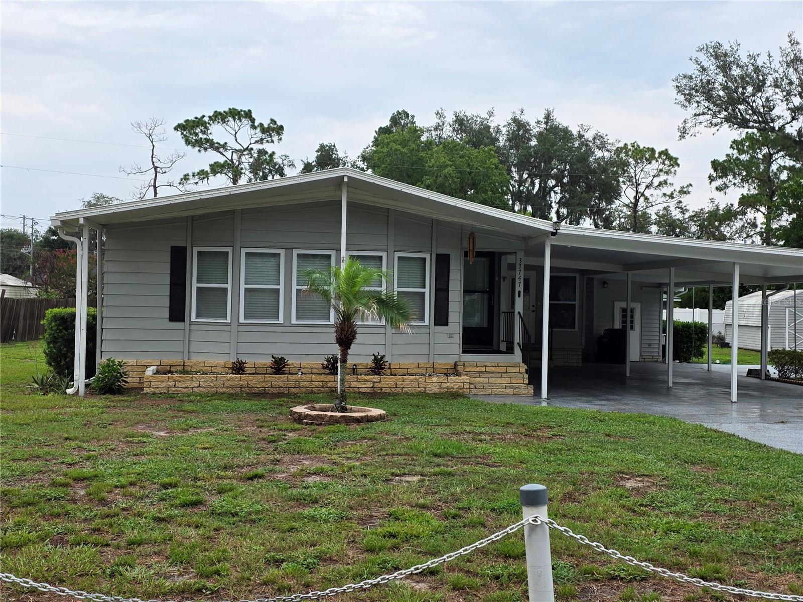 37747 SILVER PINES AVE - Photo 1