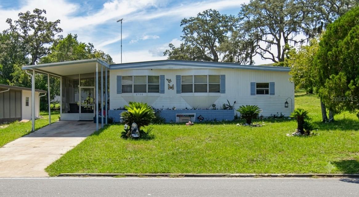 8759 HIGHPOINT BLVD - Photo 1