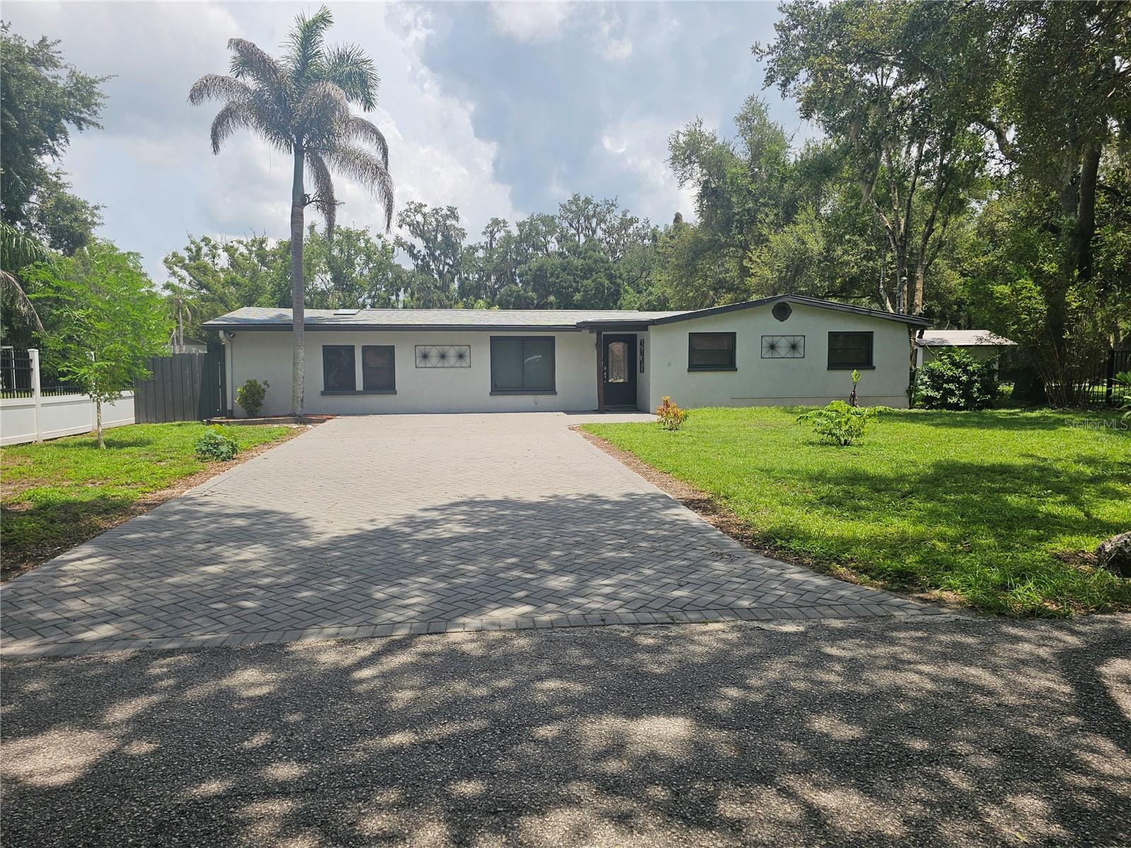 16109 INDIAN MOUND RD - Photo 1