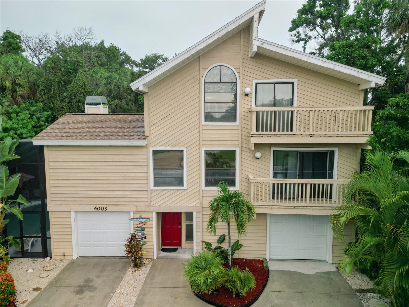 4003 BAYSIDE CT - Photo 1