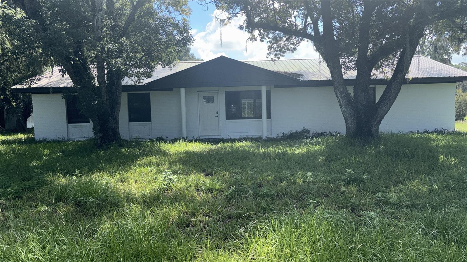 4718 LANE RD - Photo 1