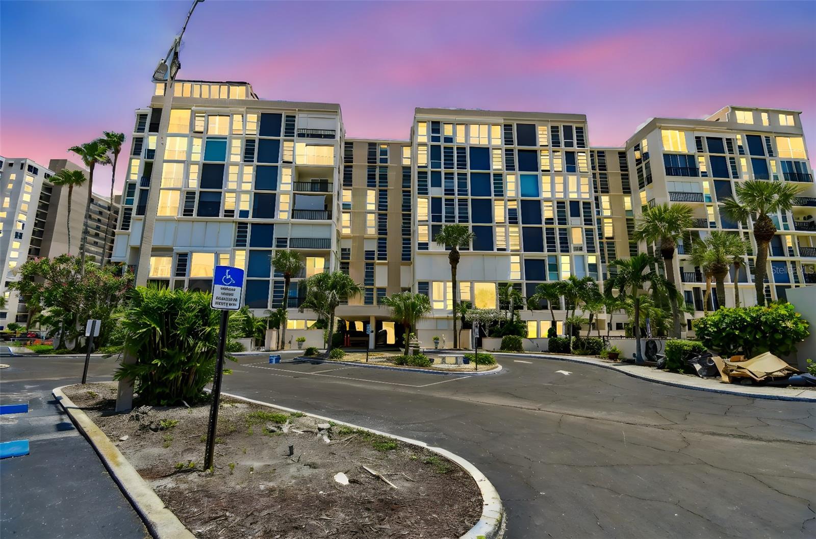7400 SUN ISLAND DR S #411 - Photo 1