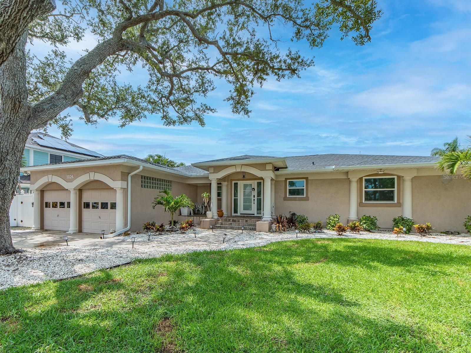 1826 VENETIAN POINT DR - Photo 1