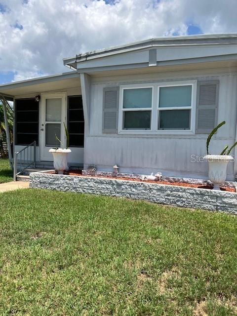 3350 COURTNEY DR - Photo 1