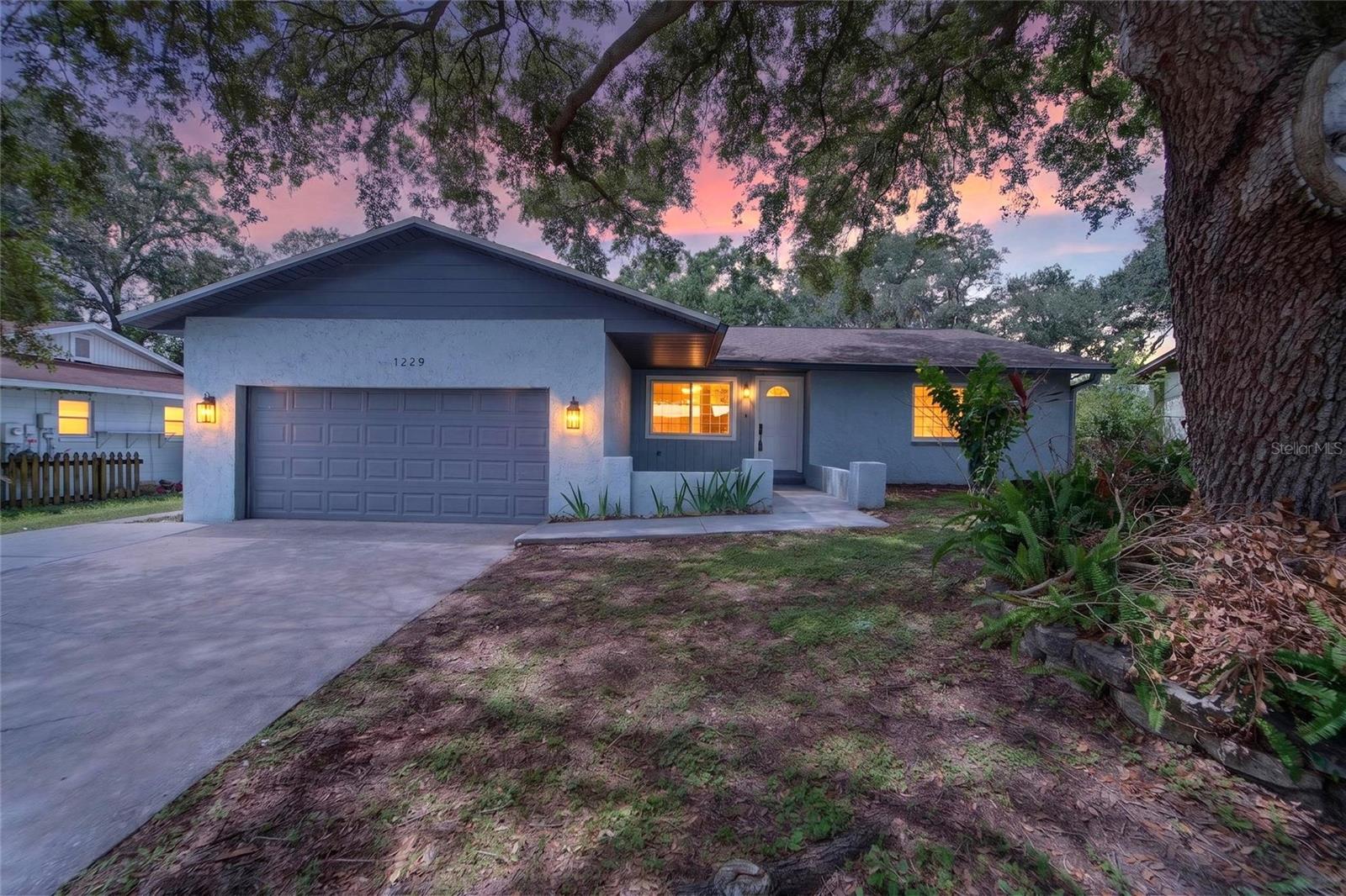 1229 OAK VALLEY DR - Photo 1