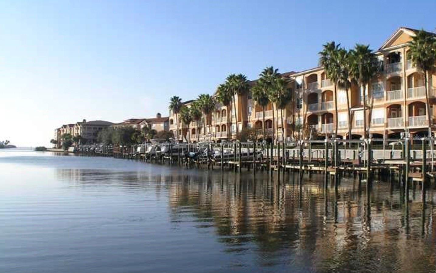5000 CULBREATH KEY WAY #8-122 - Photo 1