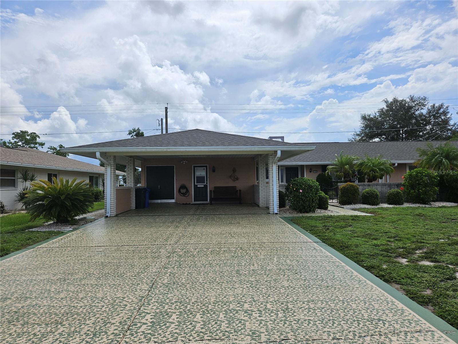 1505 N PEBBLE BEACH BLVD - Photo 1