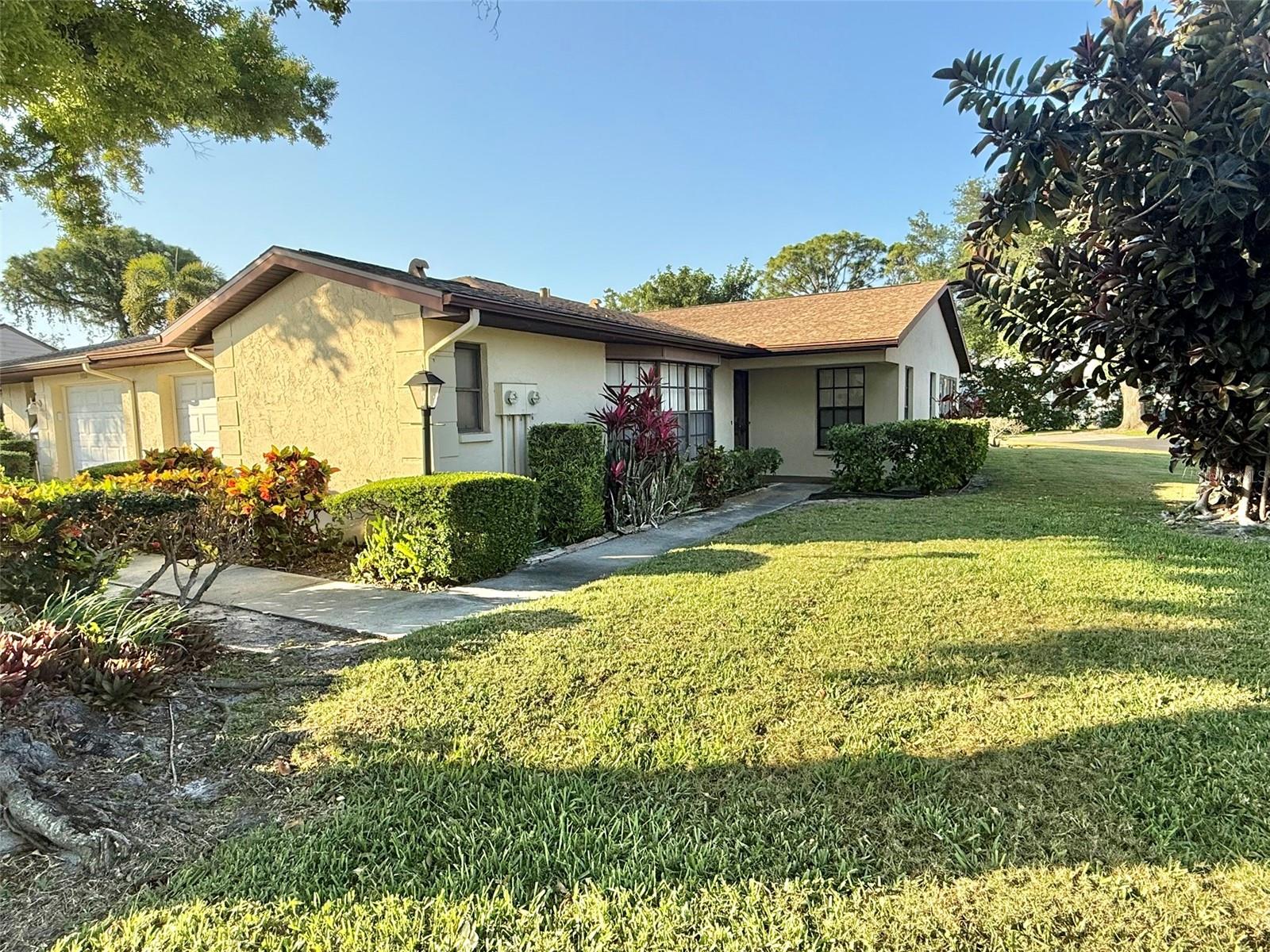 3112 VIVIENDA BLVD - Photo 1