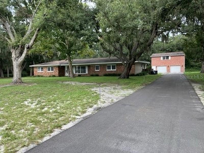 3425 HOLLAND DR - Photo 1