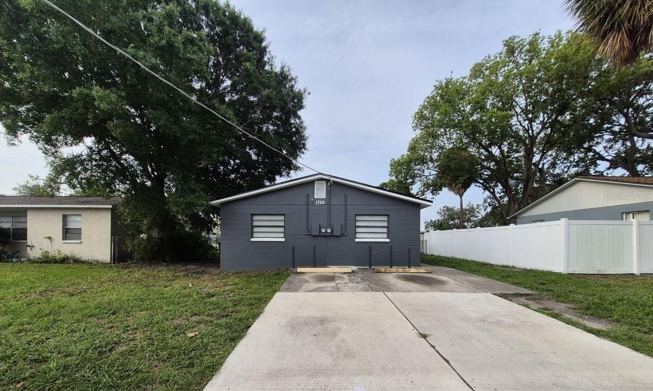1726 W CHESTNUT ST #A - Photo 1