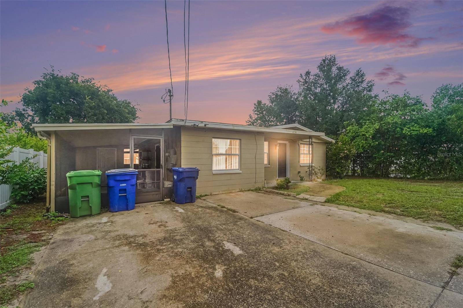4224 E REGNAS AVE - Photo 1
