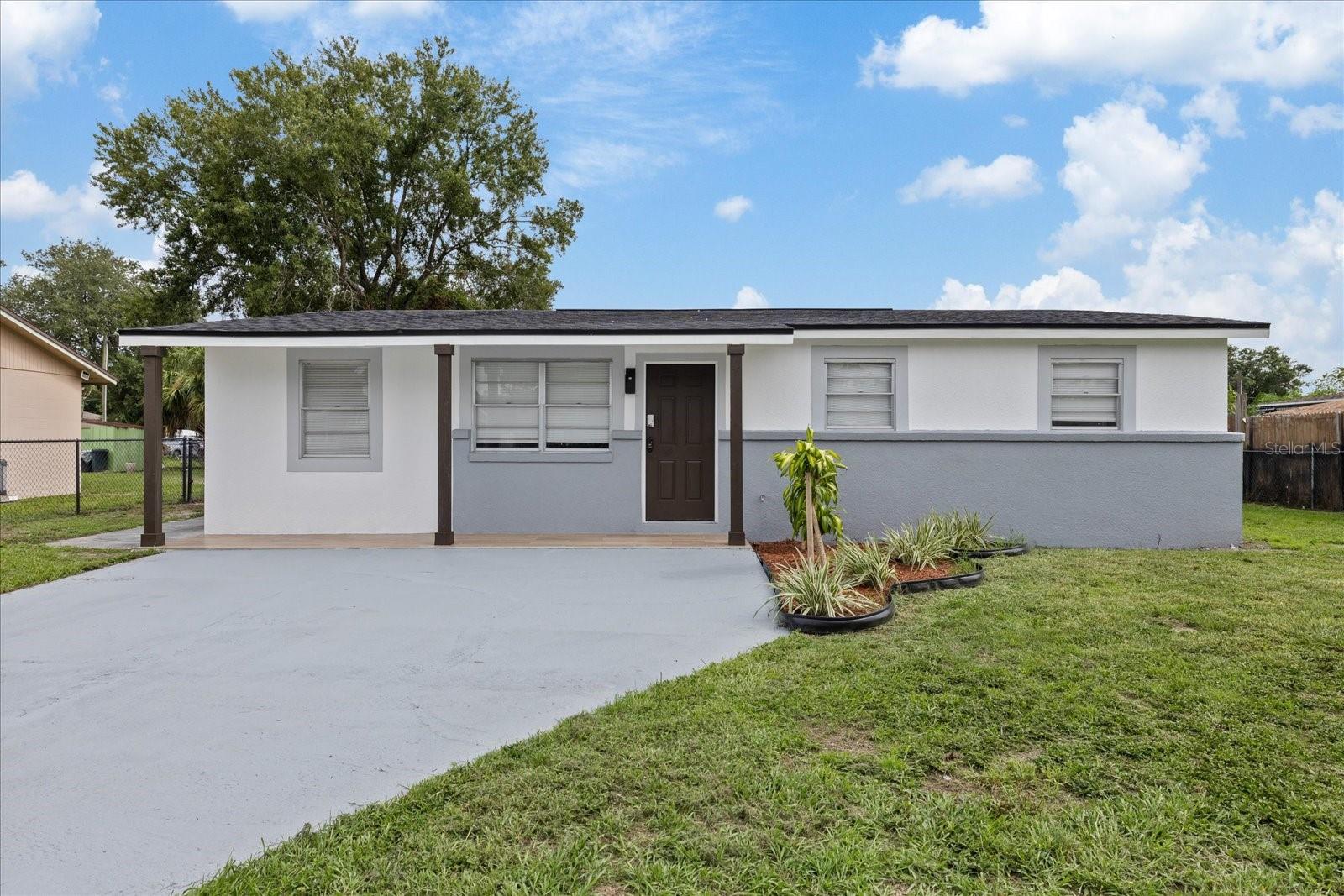 8303 BAHIA AVE - Photo 1