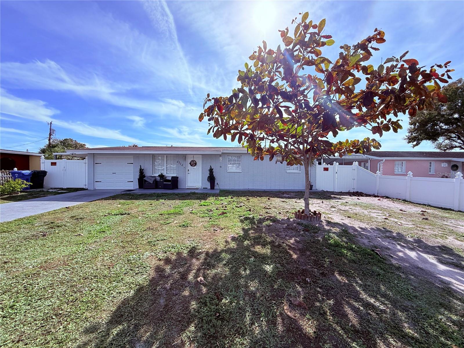 4514 W FERN ST - Photo 1
