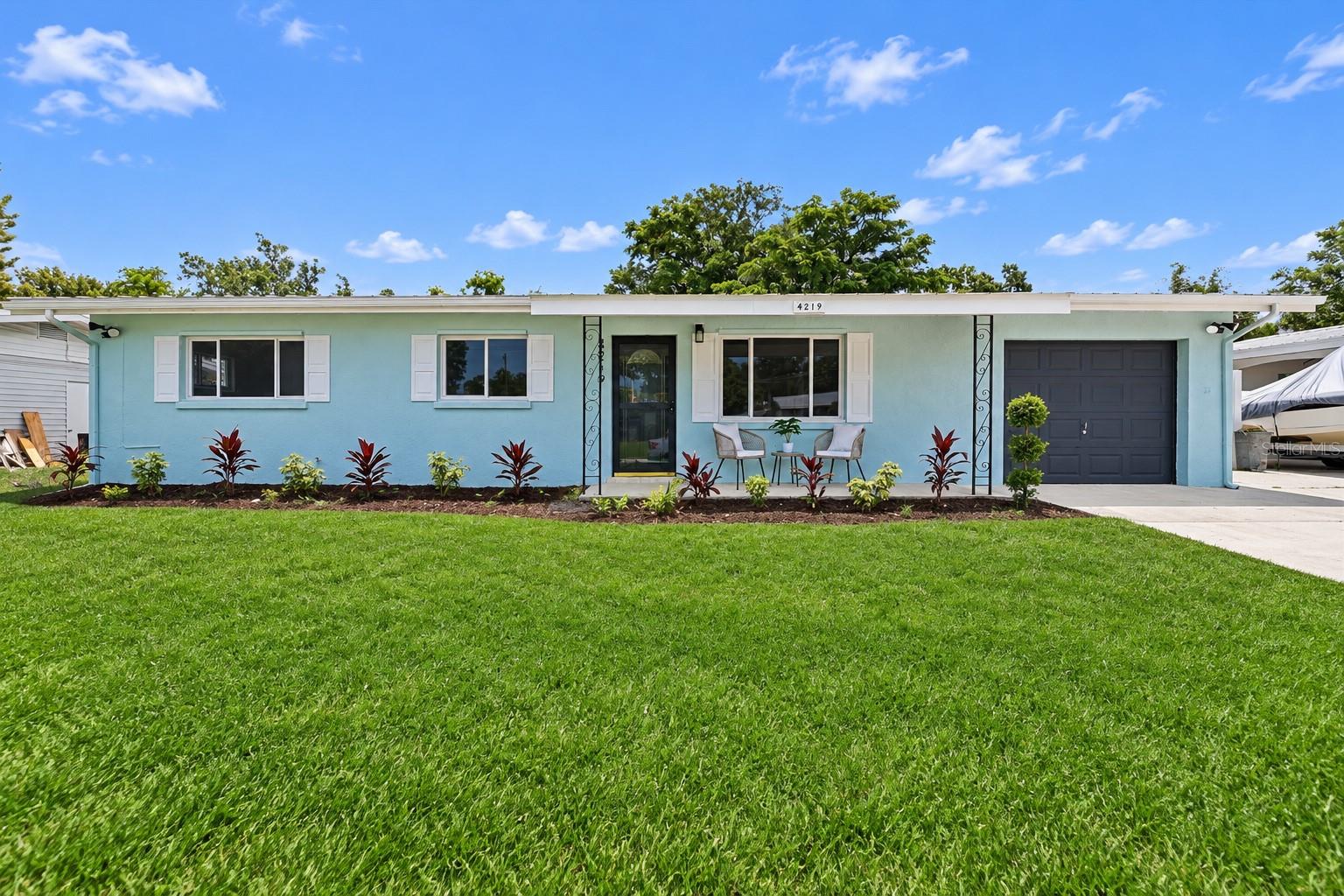 4219 DEERFIELD DR - Photo 1