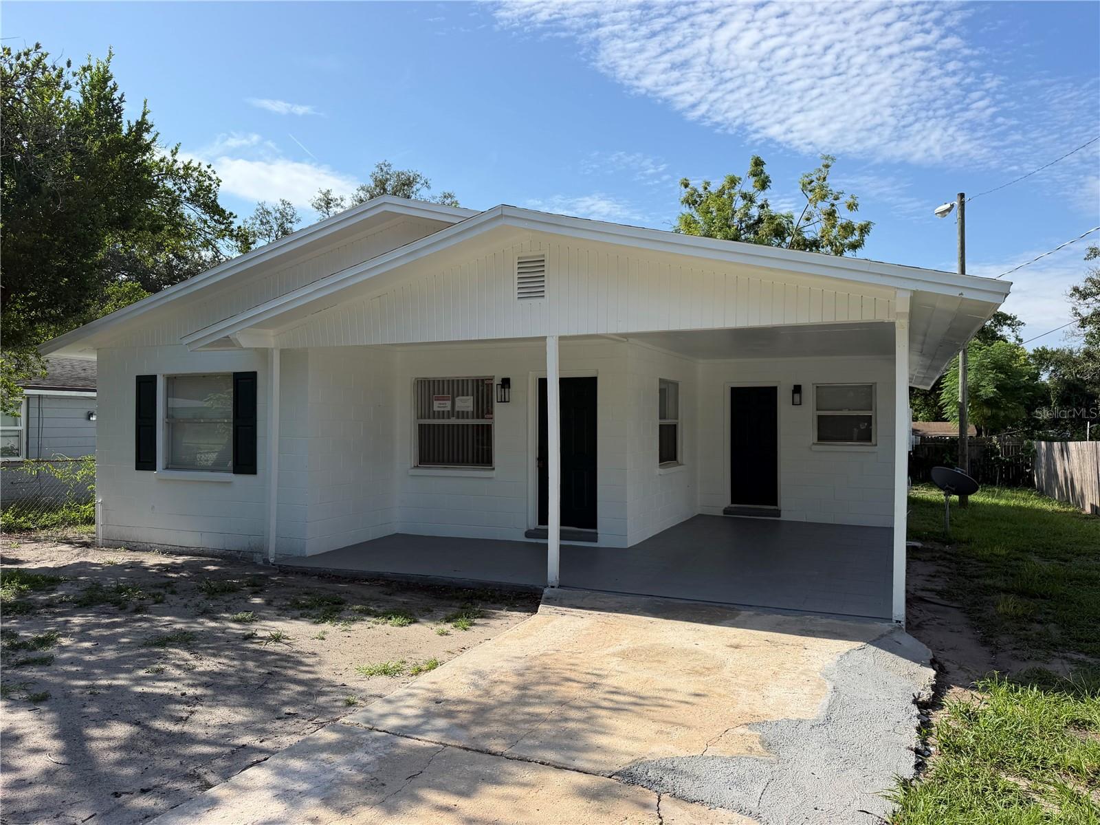 1705 E BIRD ST - Photo 1