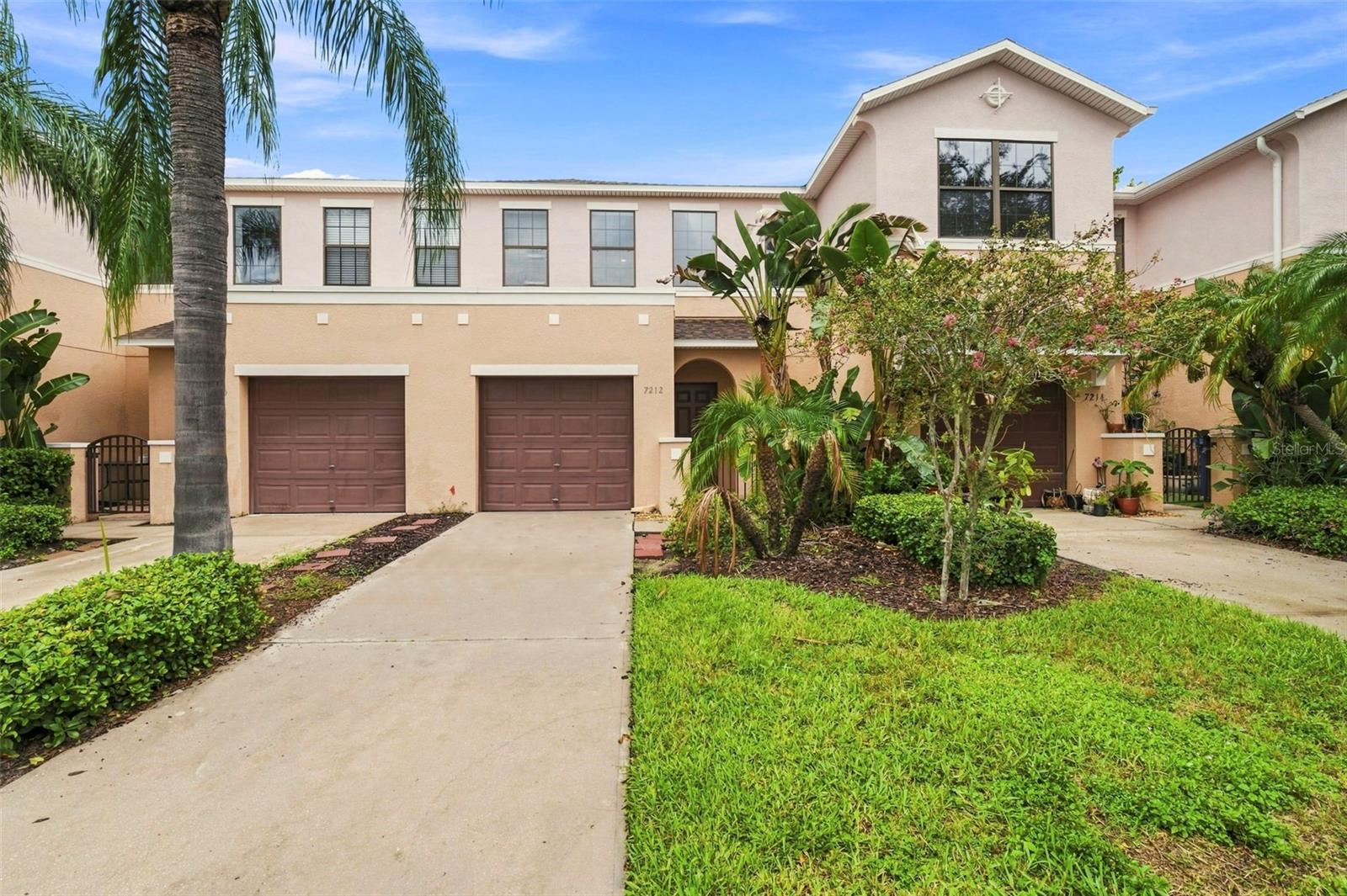 7212 STERLING POINT CT - Photo 1