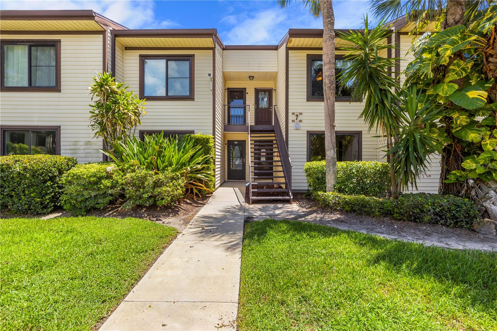 428 MOORINGS COVE DR #7F - Photo 1