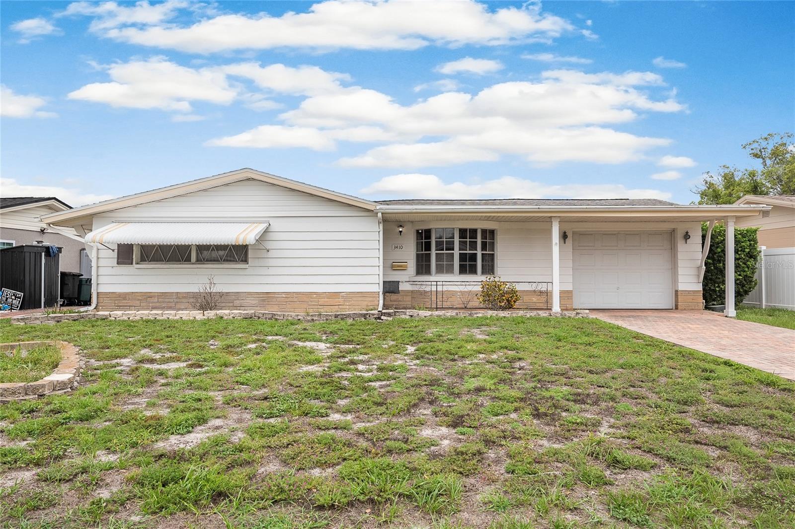 3410 COLUMBUS DR - Photo 1