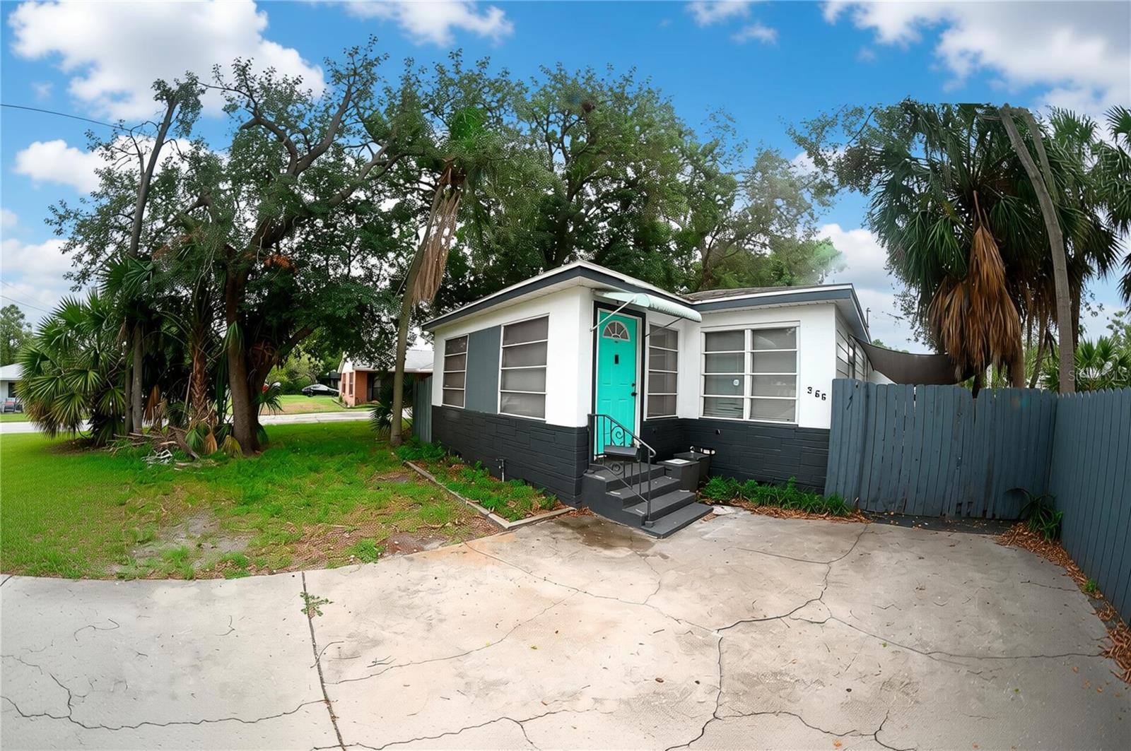366 45TH AVE N - Photo 1