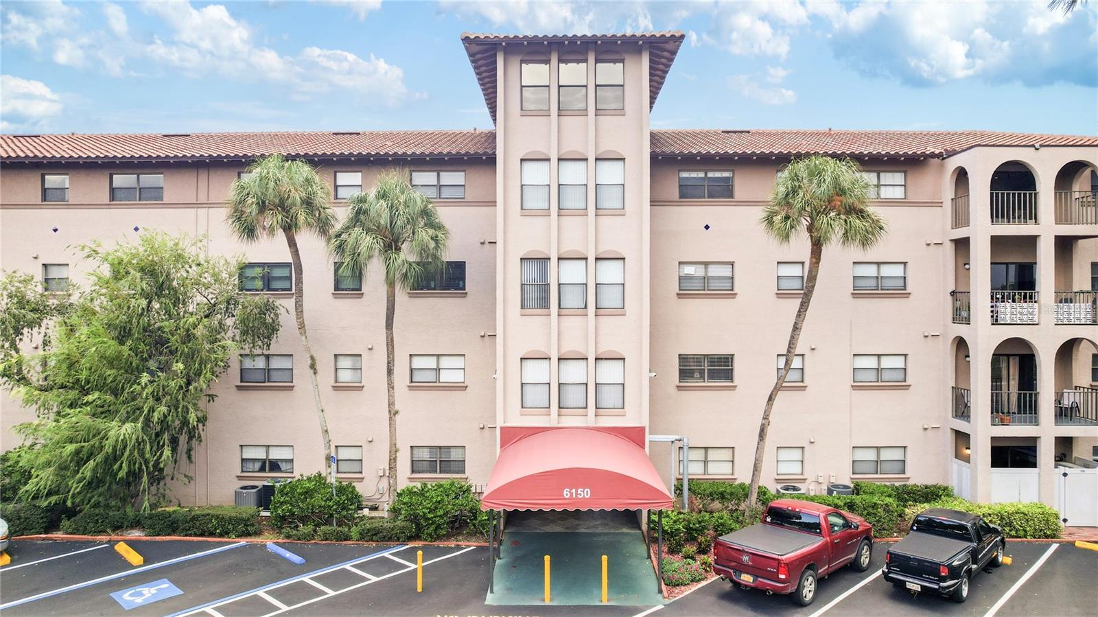 6150 GULFPORT BLVD S #202 - Photo 1