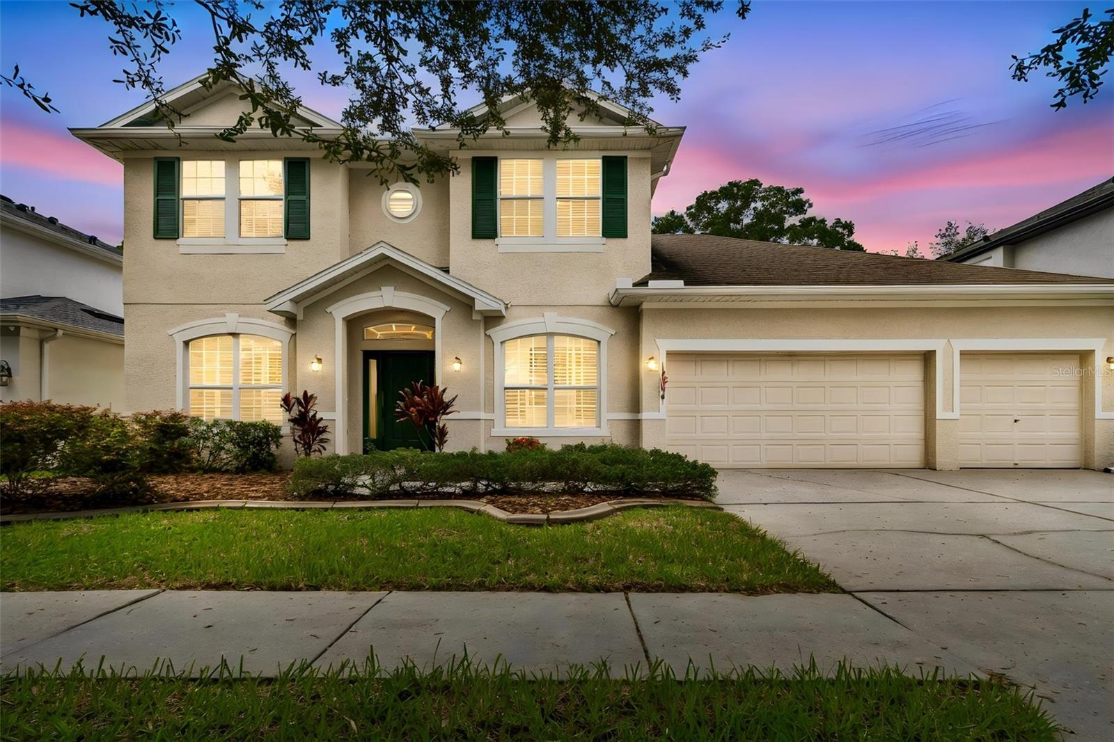 8523 NORTHTON GROVES BLVD - Photo 1