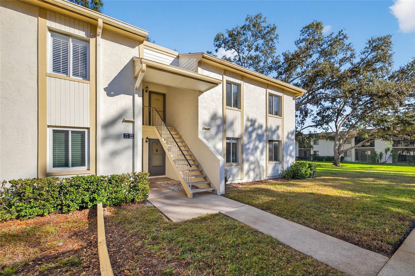 219 PALMETTO CT #219 - Photo 1
