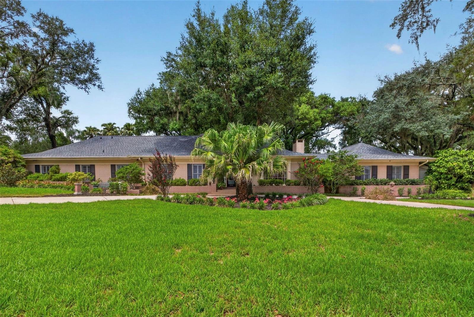 602 S RIVERHILLS DR - Photo 1