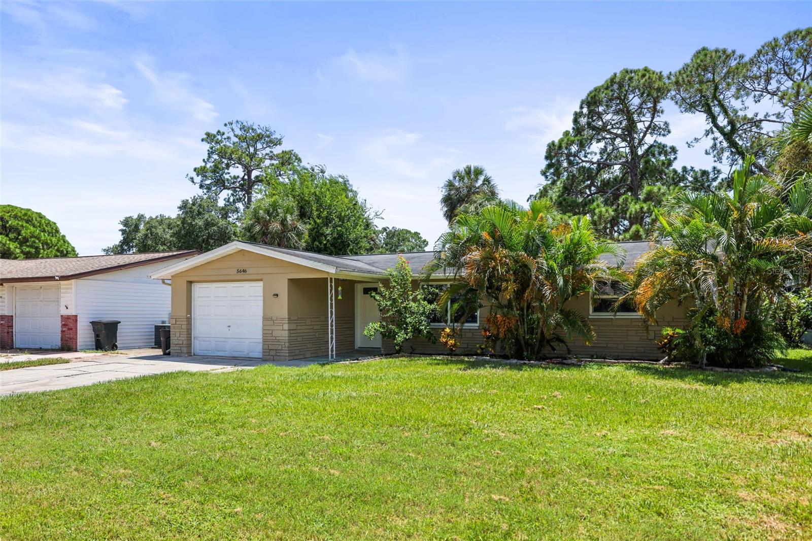 5646 QUIST DR - Photo 1