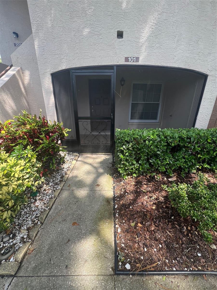 3019 BONAVENTURE CIR #101 - Photo 1