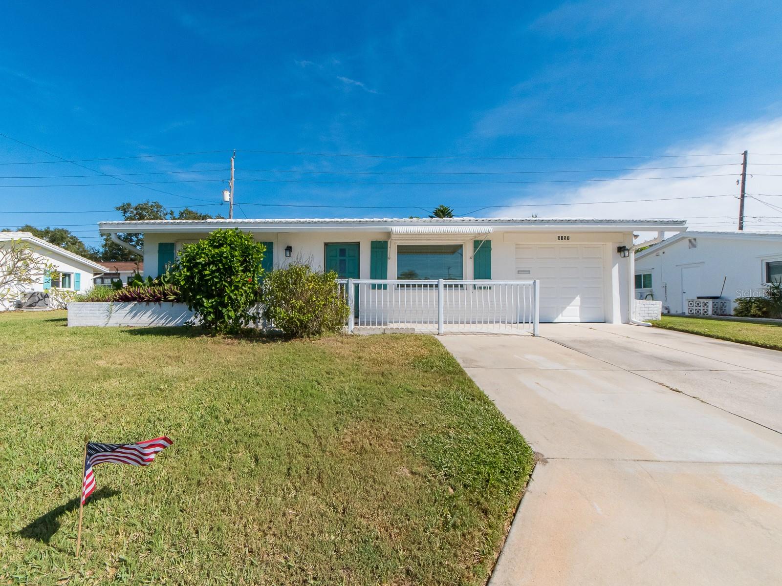 9157 140TH WAY - Photo 1