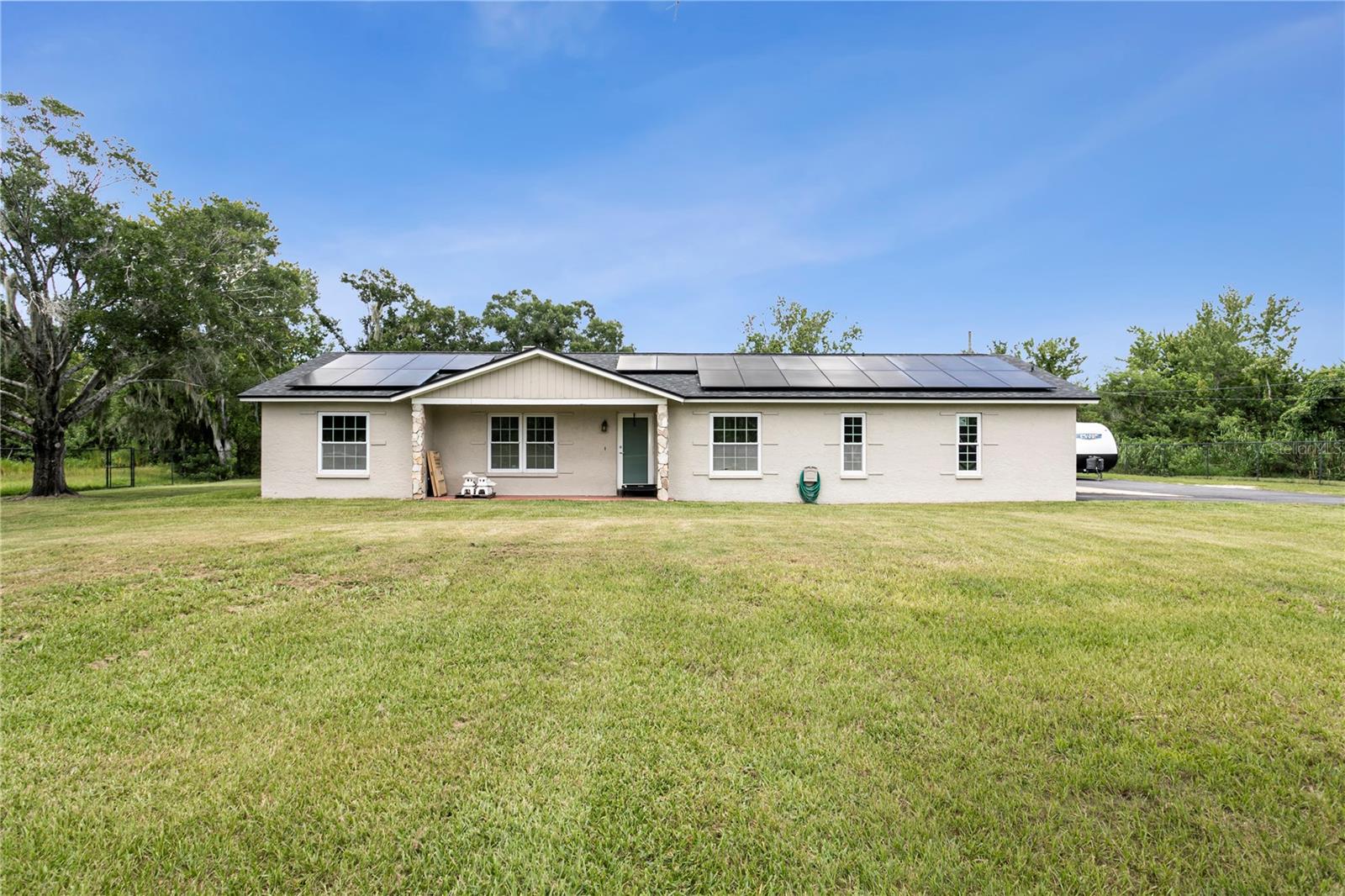 10710 BILL TUCKER RD - Photo 1